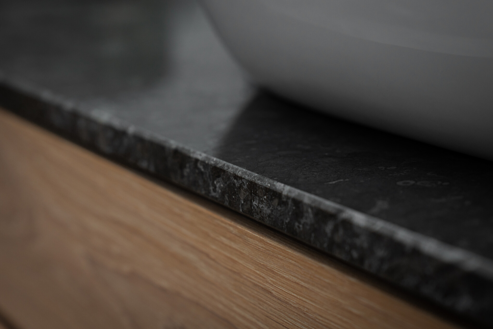 Loutro Bathroomware Afdekbladen | Marmer | Glans Antraciet | Op Maat
