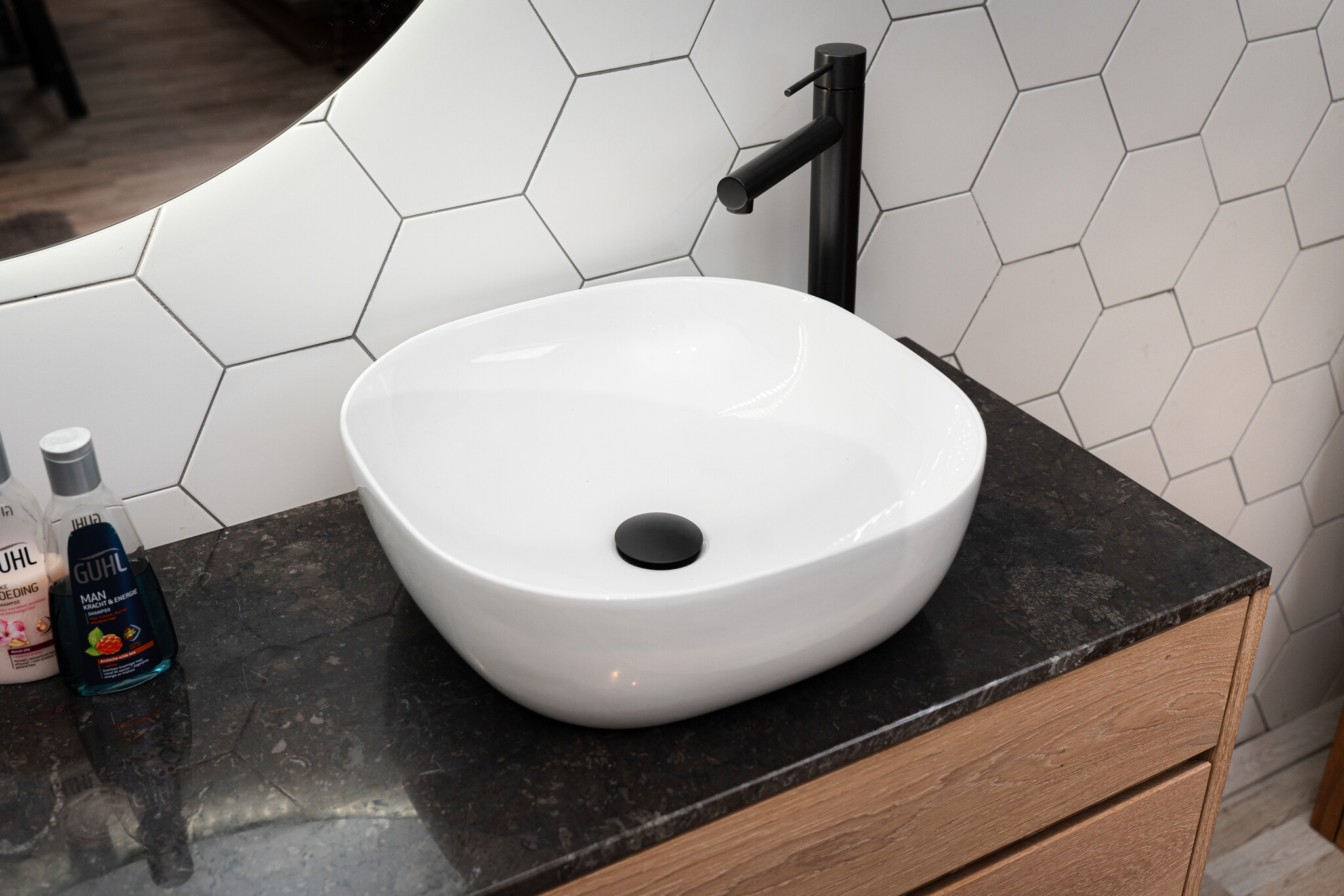 Loutro Bathroomware Afdekbladen | Marmer | Glans Antraciet | Op Maat