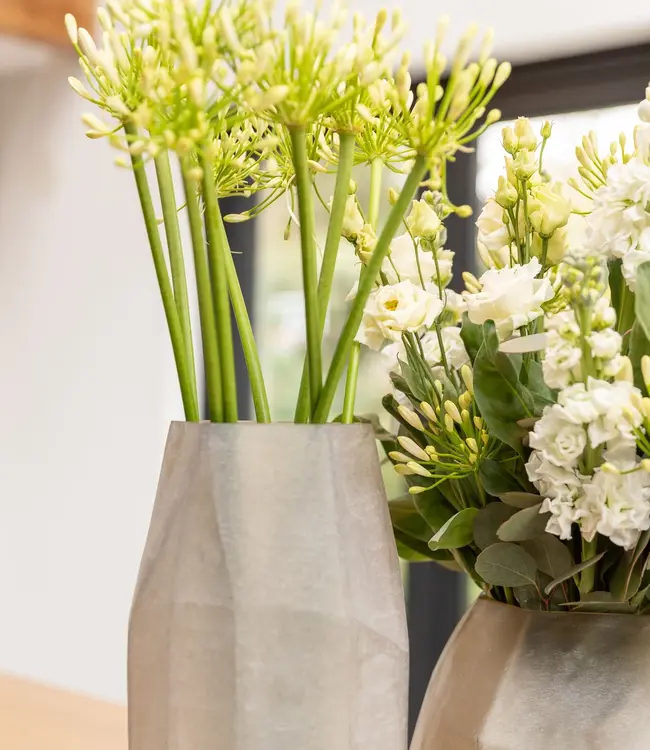 Bombyxx Vaas Bungil | Frosted Smoke | Medium | H41,5 x D17 cm