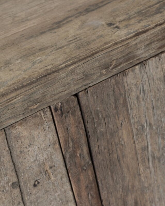 Be-Uniq Dressoir | Oud Hout | Ovaal | H85 x B175 x D45 cm