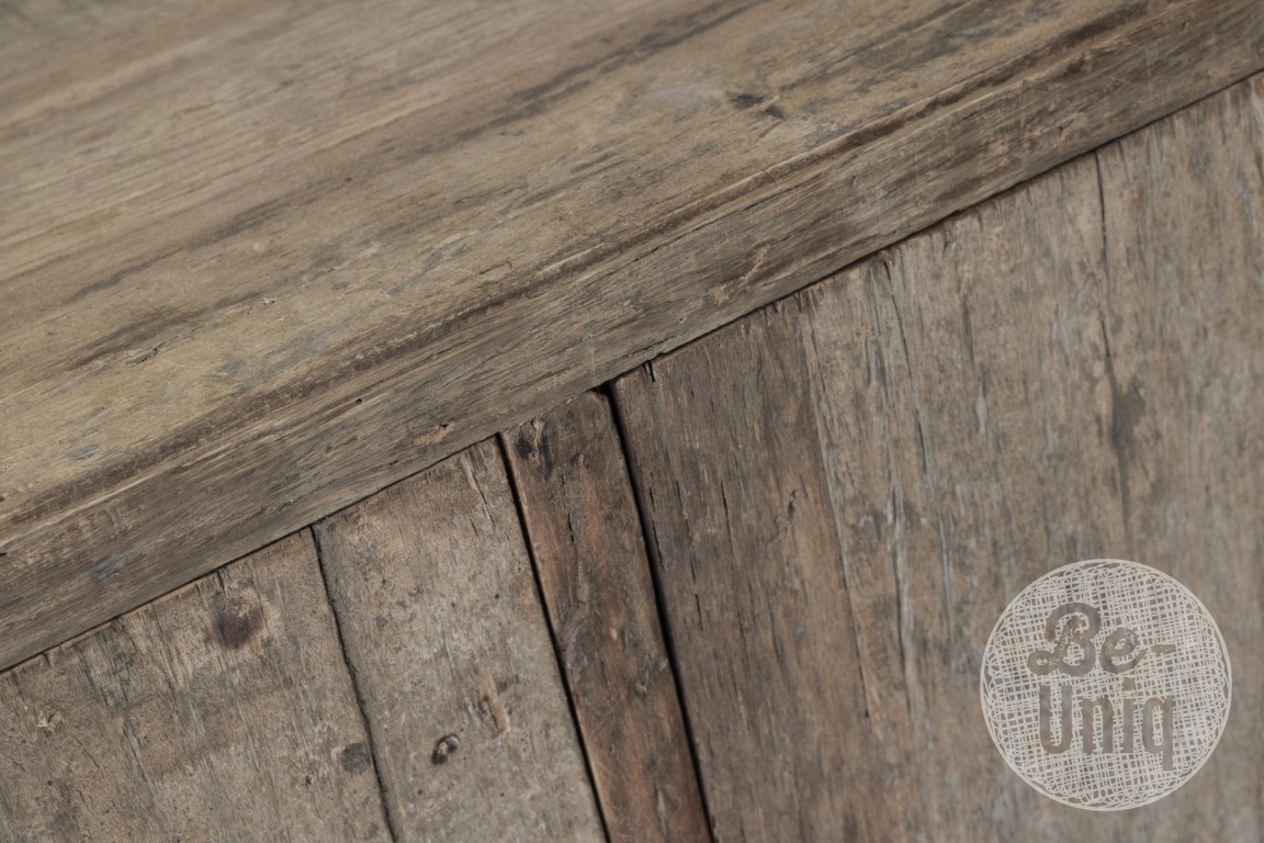 Be-Uniq Dressoir | Oud Hout | Ovaal | H85 x B175 x D45 cm