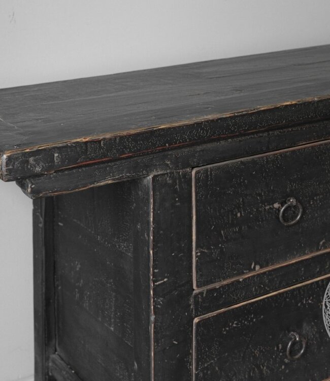 Be-Uniq Oud Dressoir | China | H62 x B191 x D44 cm