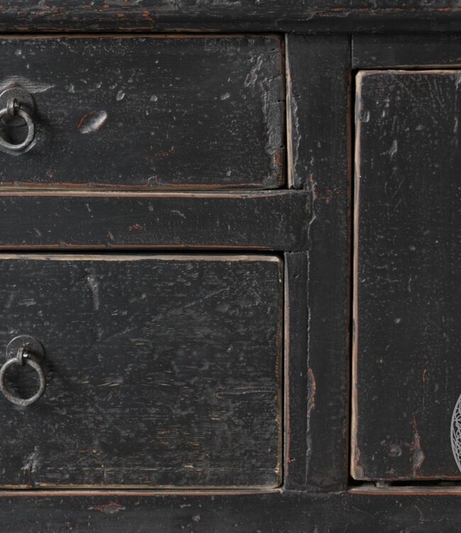 Be-Uniq Oud Dressoir | China | H55 x B179 x D44 cm