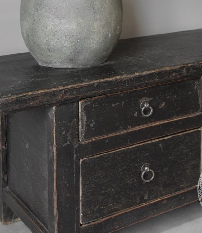 Be-Uniq Oud Dressoir | China | H55 x B179 x D44 cm