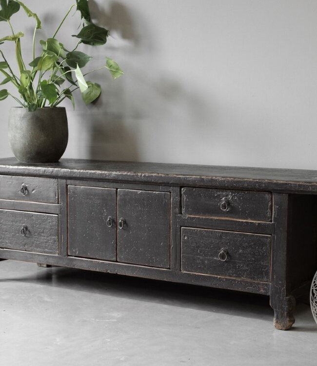 Be-Uniq Oud Dressoir | China | H55 x B179 x D44 cm