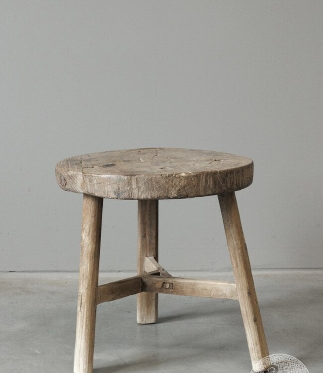 Be-Uniq Oude Ronde Bijzettafel | China | H40 x D38 cm