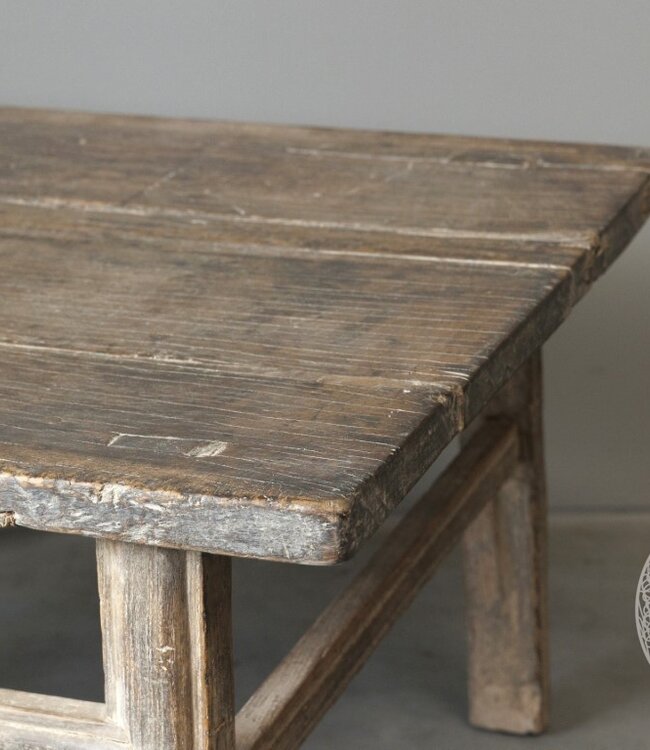 Be-Uniq Oude Houten Salontafel | China | H40 x B81 x D58 cm