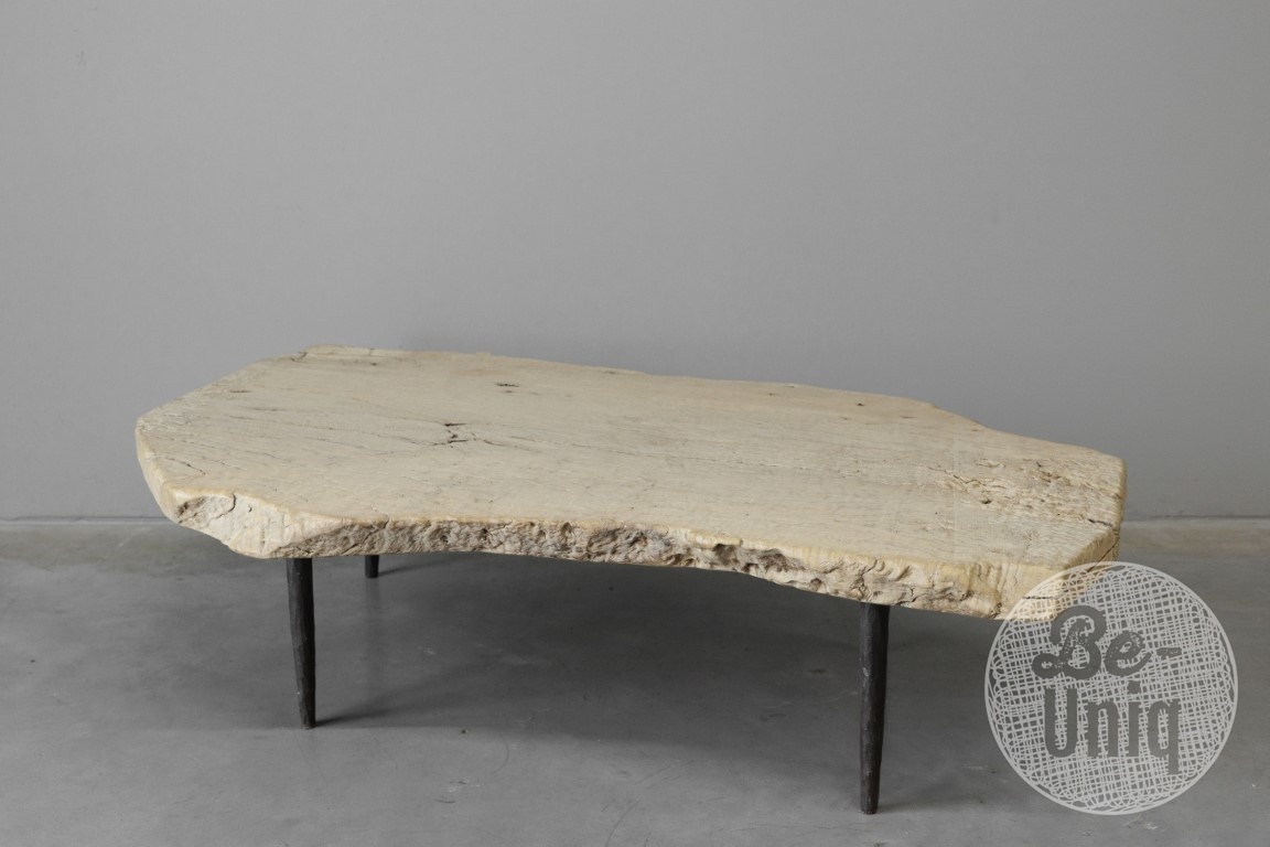 Be-Uniq Oude Salontafel Organisch | China | H32 x B74 x D30 cm