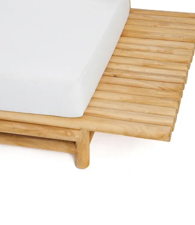 Bazar Bizar De Nusa Penida Driepersoonsbank - Natuurlijk Wit - Buitenshuis