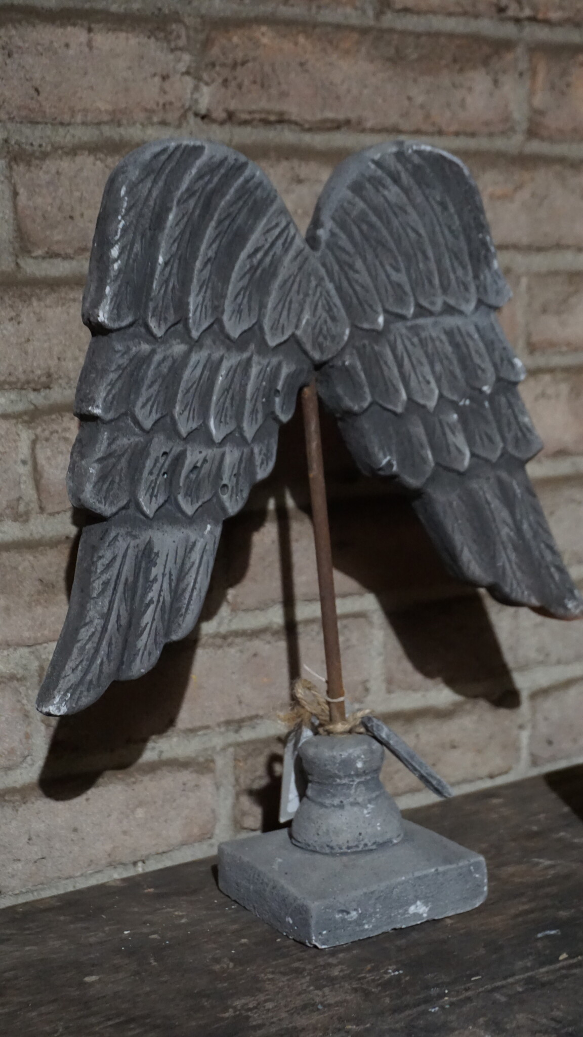 Rene Houtman Engelvleugels Beeld | Beton | H38xB31xD10 cm