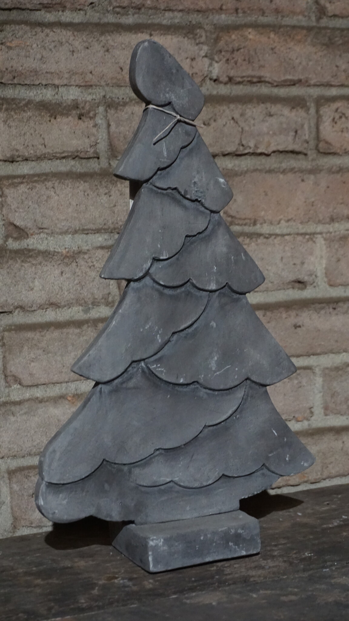 Rene Houtman Betonnen Kerstboom | H41 x B25 x D6 cm