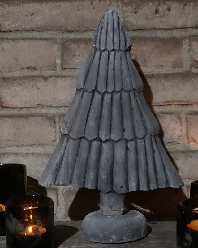 Rene Houtman Kerstboom | Beton | H35 x B33 x D10 cm
