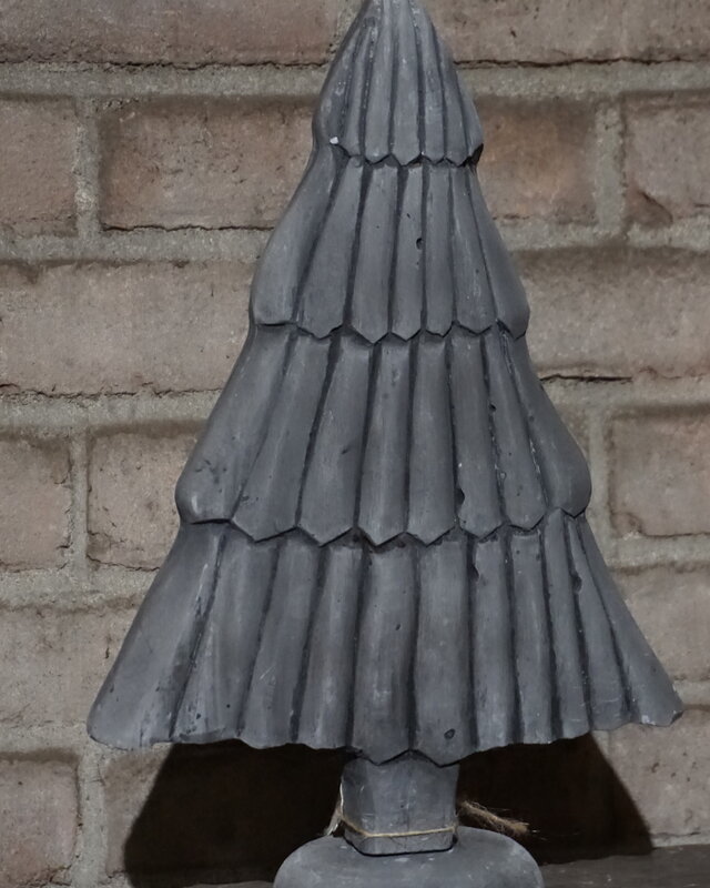 Rene Houtman Kerstboom | Beton | H35 x B33 x D10 cm