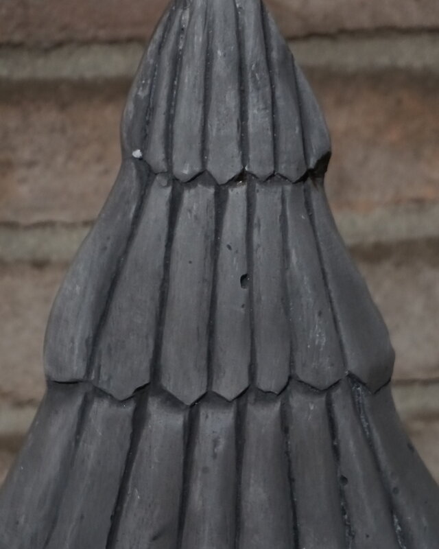 Rene Houtman Kerstboom | Beton | H35 x B33 x D10 cm