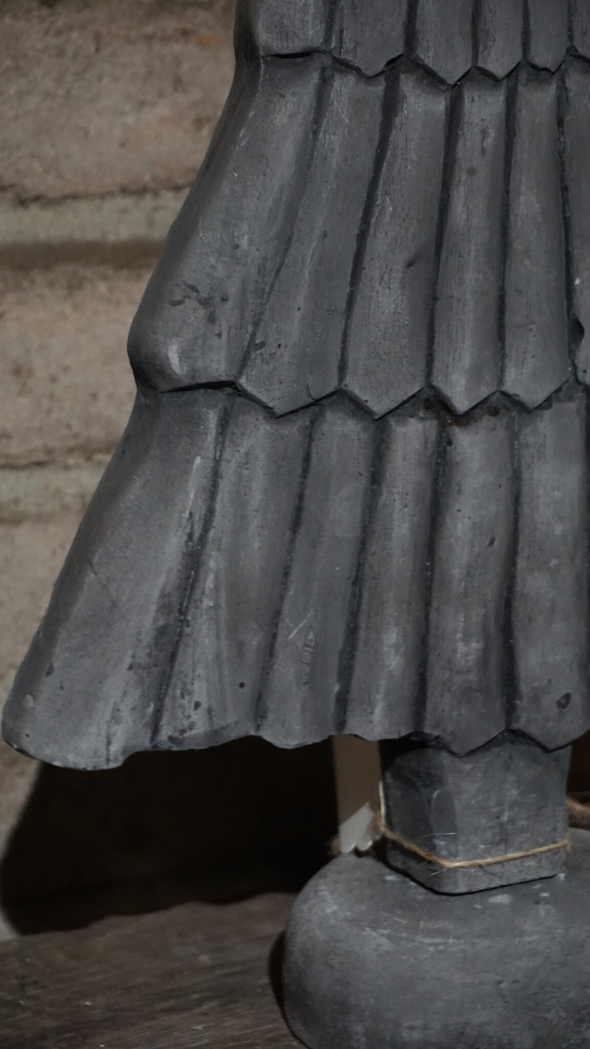 Rene Houtman Kerstboom | Beton | H35 x B33 x D10 cm