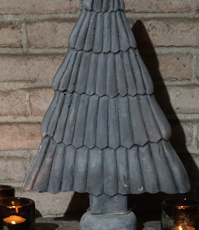 Rene Houtman Betonnen Kerstboom | H47 x B30 x D8 cm