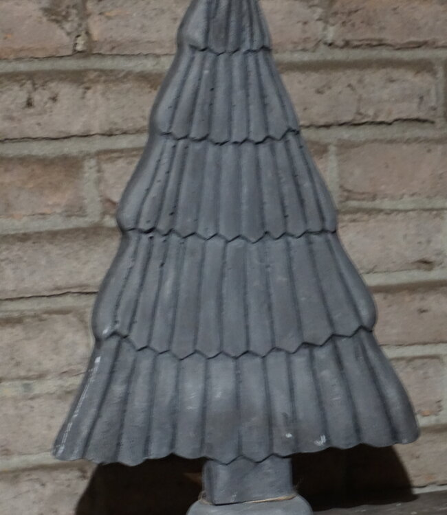 Rene Houtman Betonnen Kerstboom | H47 x B30 x D8 cm