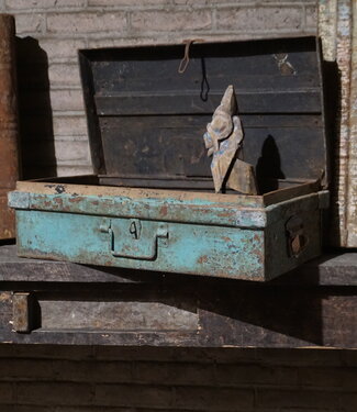 Rene Houtman Antieke Metalen Koffer | H22 x B59 x D32 cm