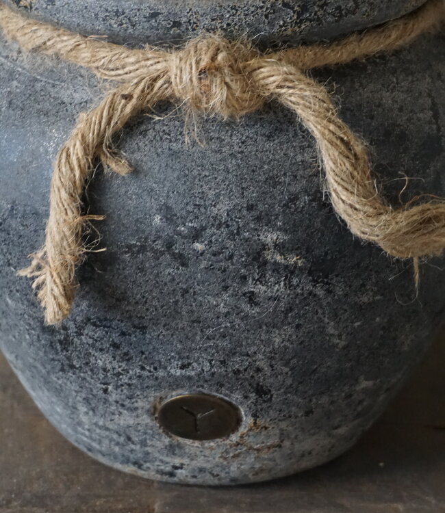 Brynxz Plantenbak Twee Oren Met Touw Basalt | H27xB21 cm