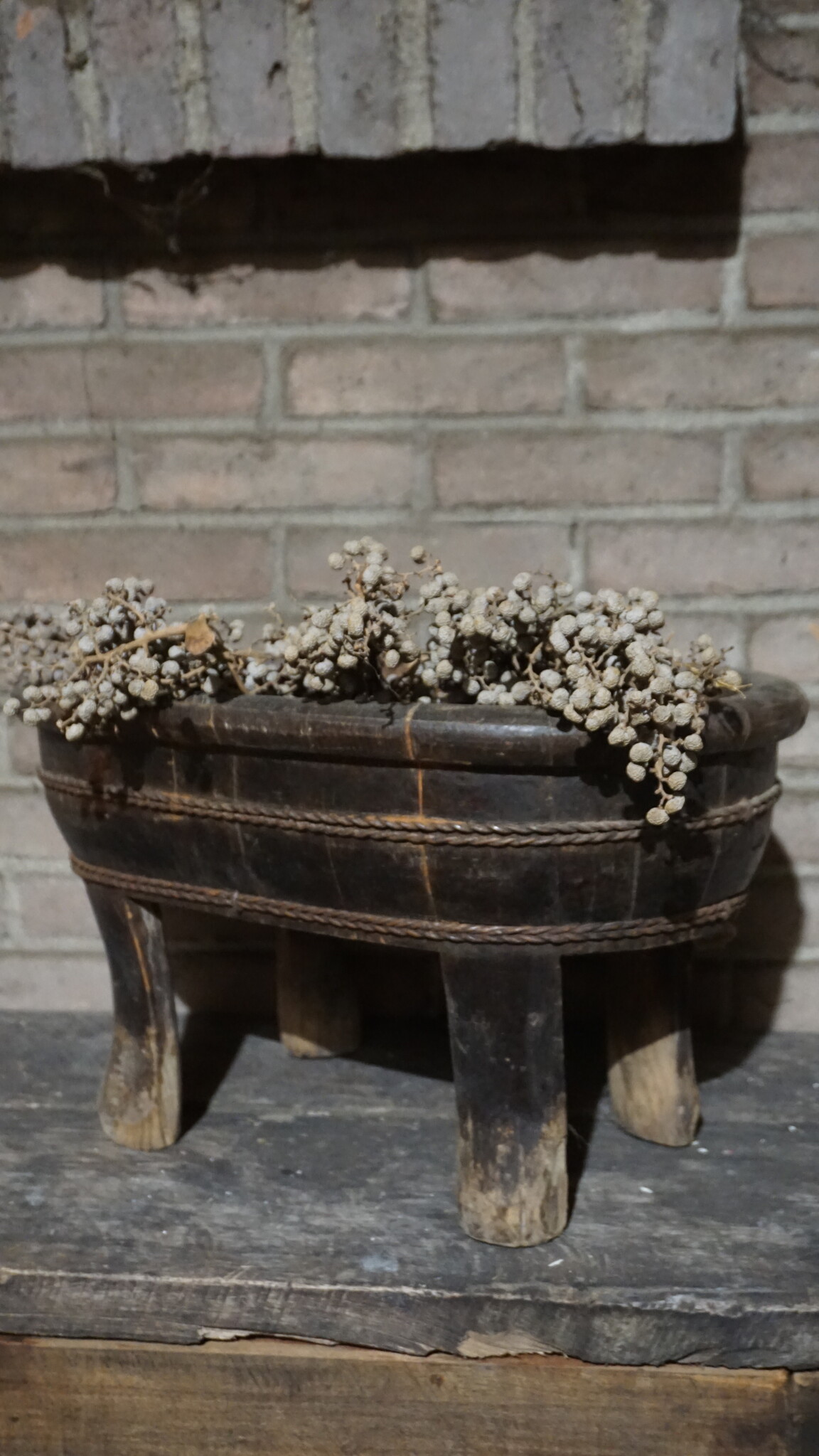 Rene Houtman Staande Ovale Olijfbak | H39 x B50 x D33 cm