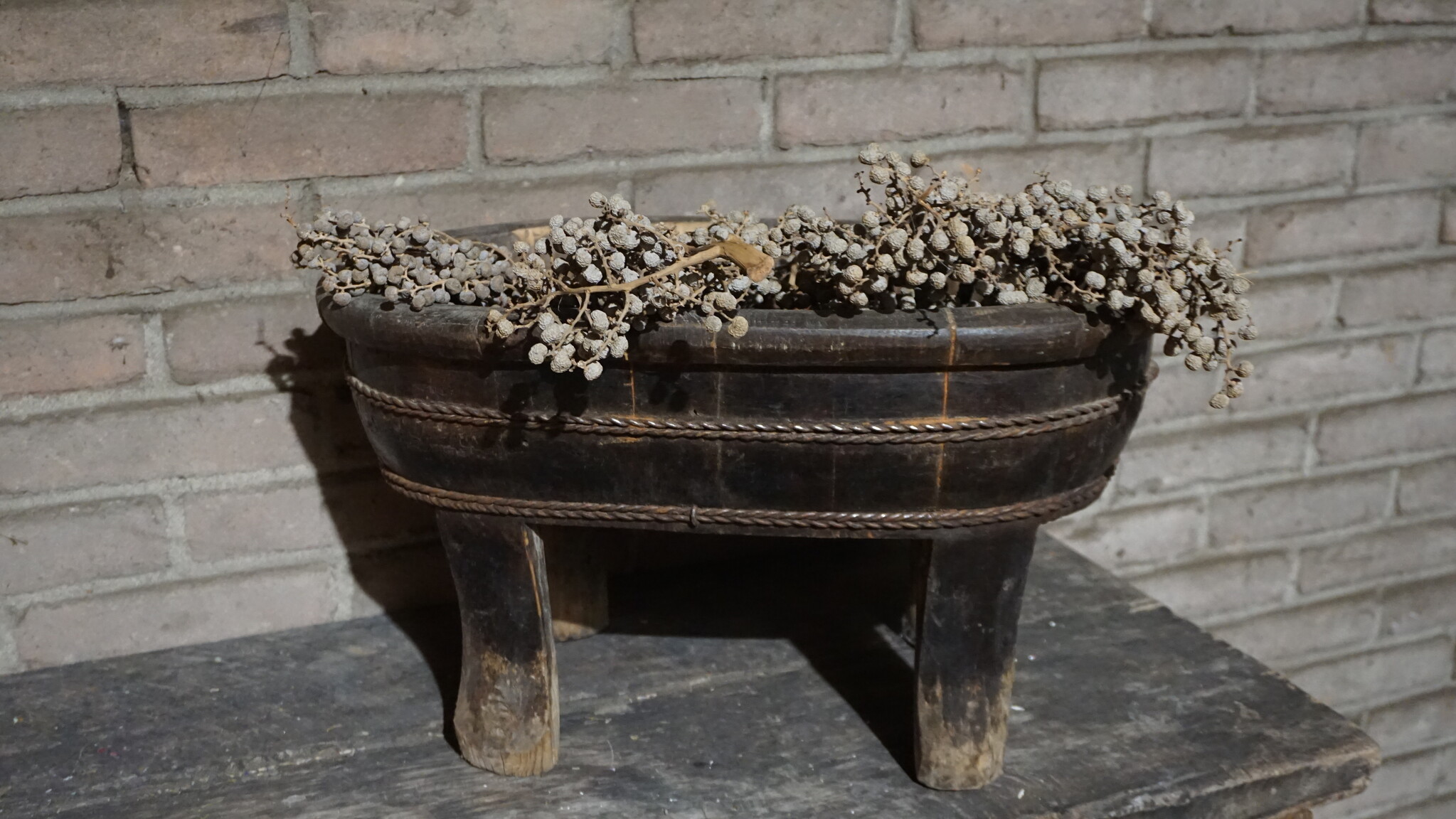 Rene Houtman Staande Ovale Olijfbak | H39 x B50 x D33 cm