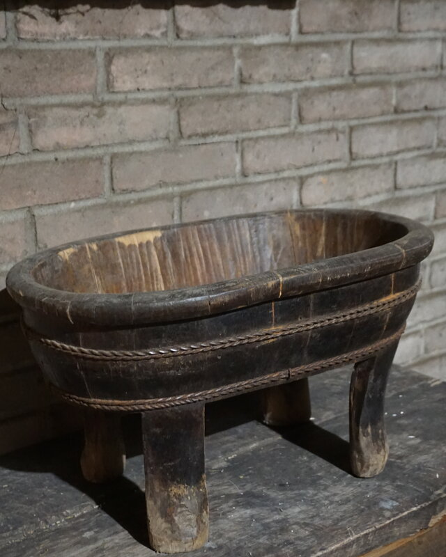 Rene Houtman Staande Ovale Olijfbak | H39 x B50 x D33 cm