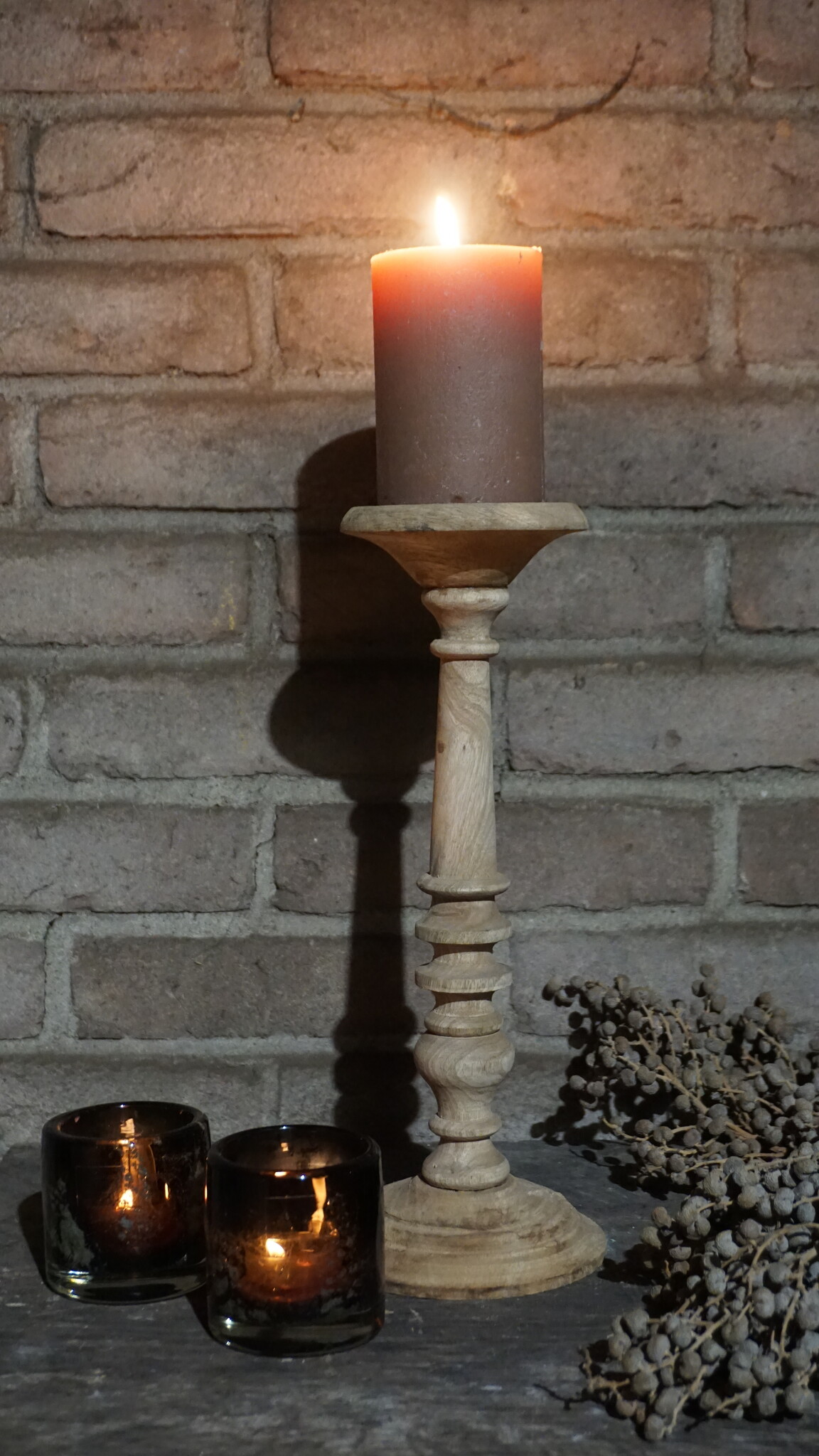 Rene Houtman Kaarsenhouder Hout | H32 x D13 cm