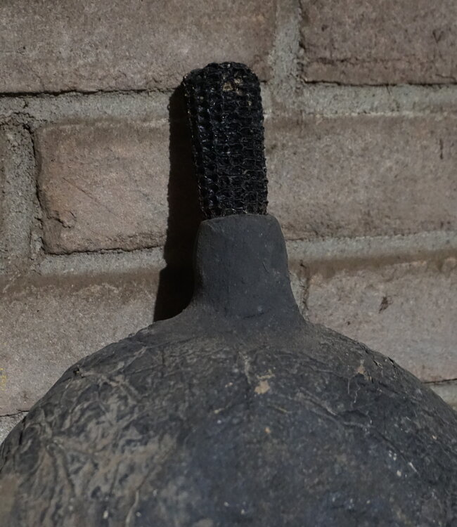 Rene Houtman Oude Olie Fles | H37 x B25 cm