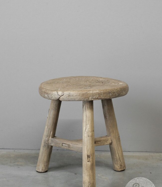 Be-Uniq Oude Ronde Bijzettafel | China | H31 x D42 cm