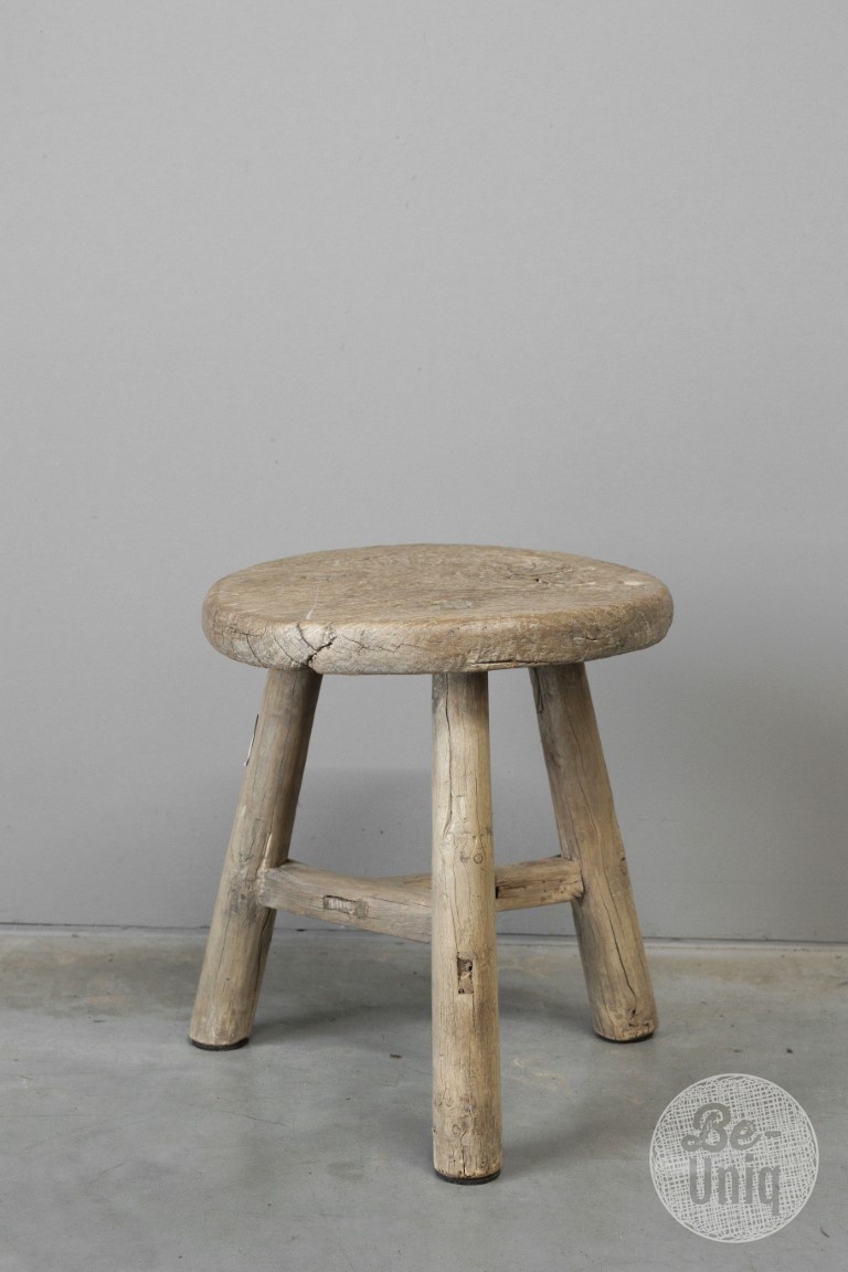 Be-Uniq Oude Ronde Bijzettafel | China | H31 x D42 cm