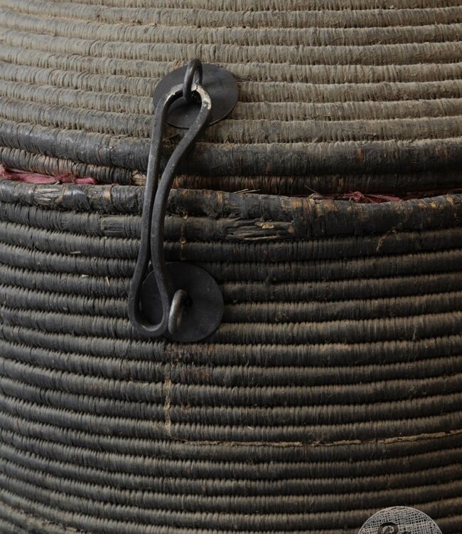 Be-Uniq Oude Desert Mand | India | H64 x D66 cm