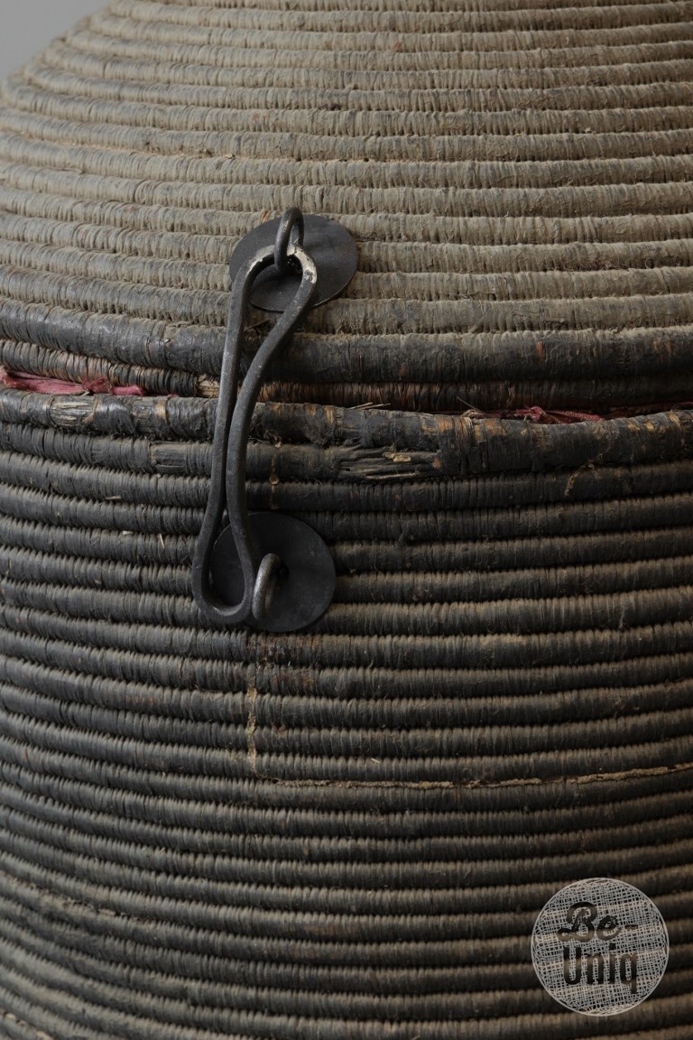 Be-Uniq Oude Desert Mand | India | H64 x D66 cm