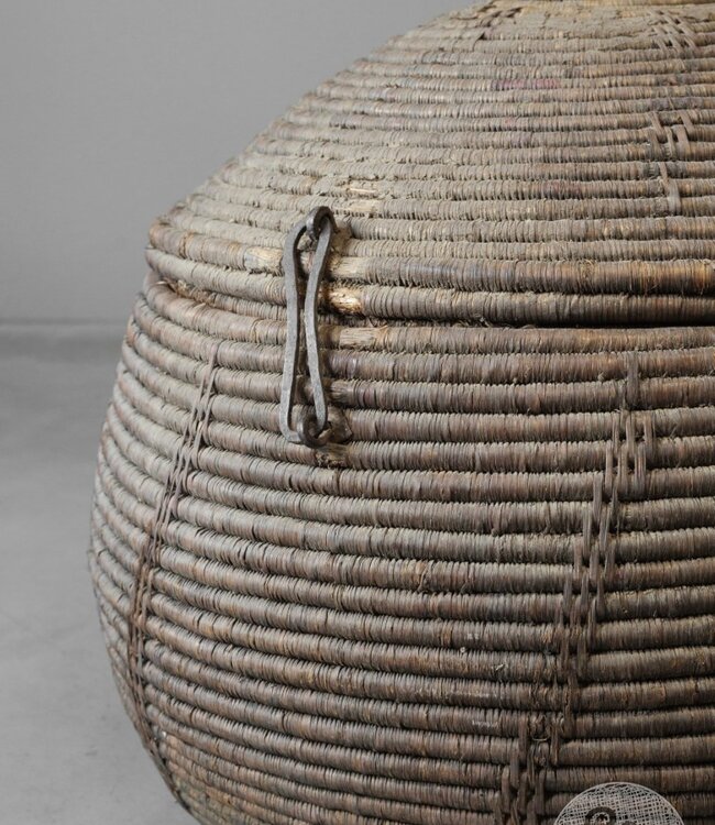 Be-Uniq Oude Desert Mand | India | H90 x D80 cm