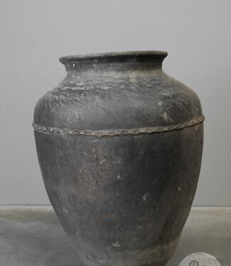 Be-Uniq Oude Pot | Tibet | H72 x D53 cm
