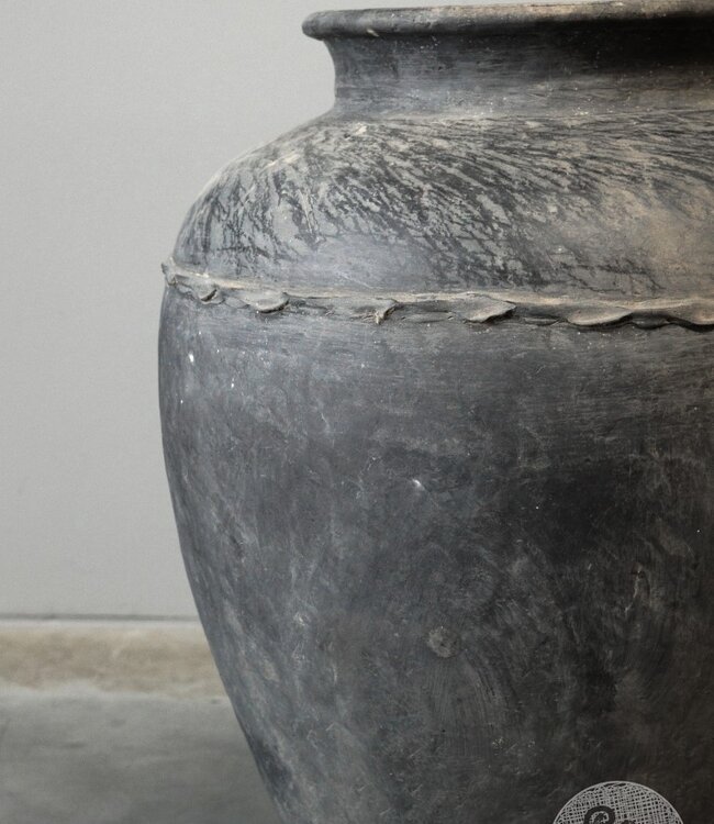 Be-Uniq Oude Pot | Tibet | H74 x D54 cm