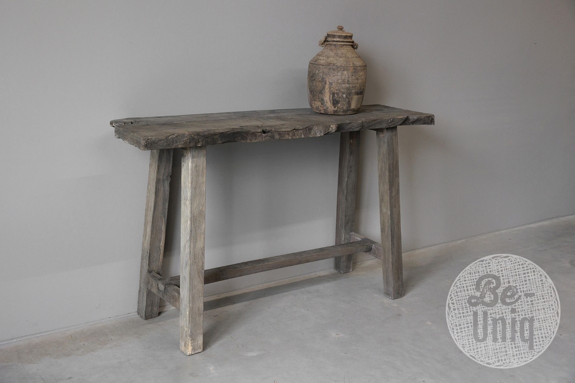 Be-Uniq Sidetable Organisch | Oud Hout | H85xB143xD44 cm
