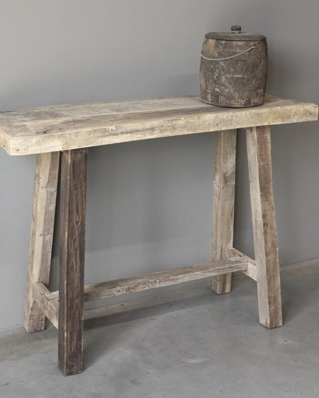 Be-Uniq Sidetable Organisch | Oud Hout | H85xB120xD37 cm