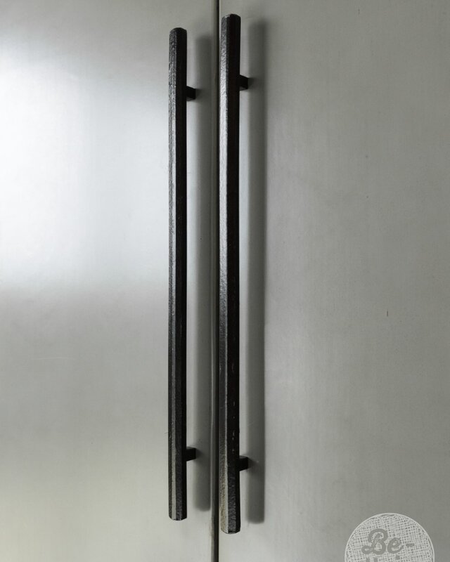 Be-Uniq 2-Deurs Kast Fancy | Licht Grijs | H225xB85xD43 cm
