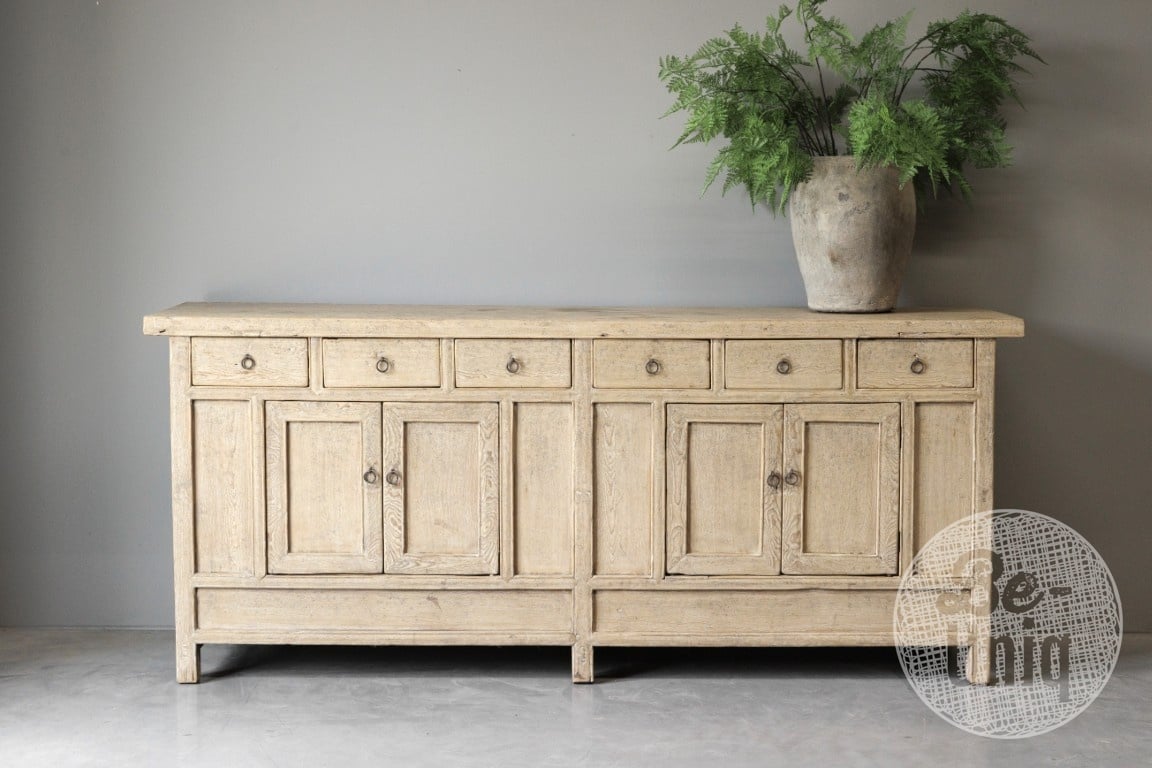 Be-Uniq Oud Dressoir | China | H94 x B221 x D50 cm
