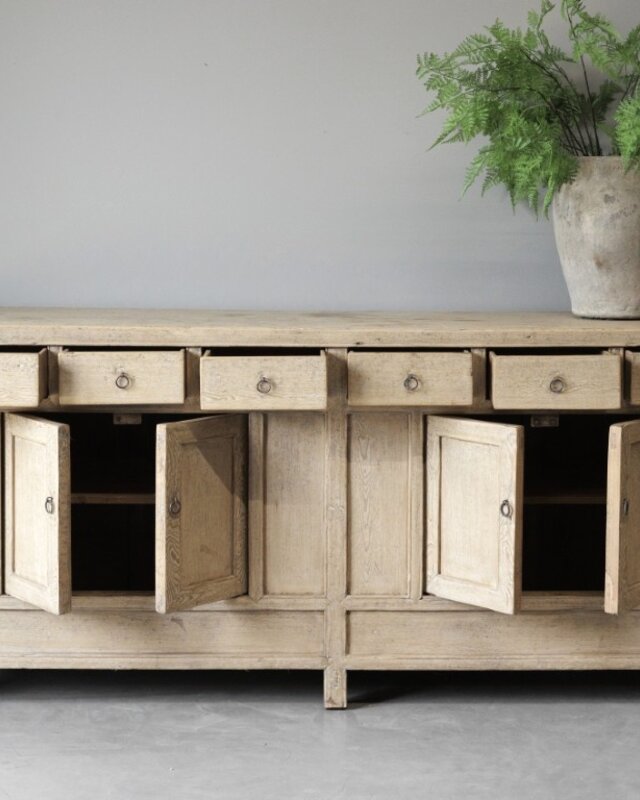Be-Uniq Oud Dressoir | China | H94 x B221 x D50 cm