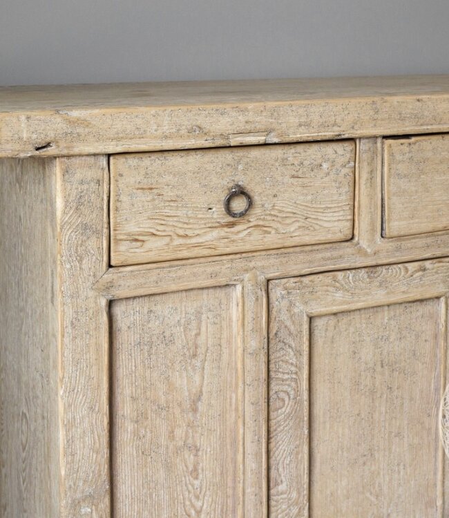 Be-Uniq Oud Dressoir | China | H94 x B221 x D50 cm