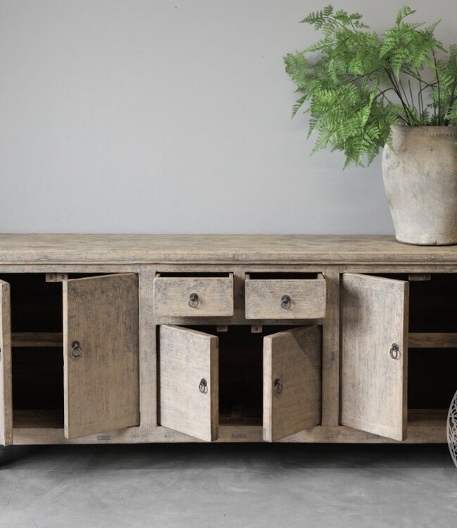 Be-Uniq Oud Dressoir | China | H76 x B211 x D45 cm