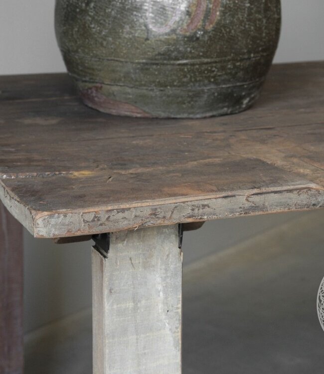 Be-Uniq Eettafel Oude Deur | H79xB193xD99 cm