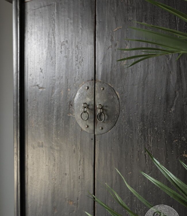 Be-Uniq Oude Kast | China | H187 x B104 x D58 cm