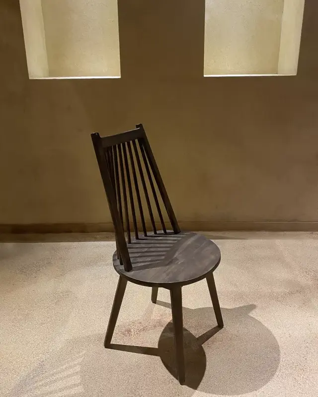 Hoffz Eetkamerstoel Tanga | H102 x B51 x D53 x ZH48 cm