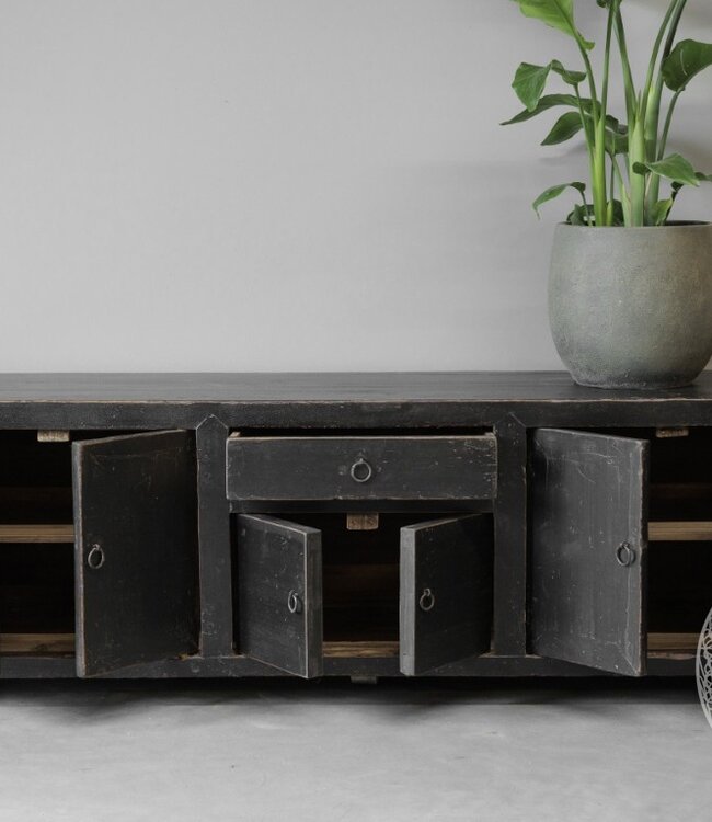 Be-Uniq Oud Tv Dressoir | China | H56 x B 172 x D45 cm