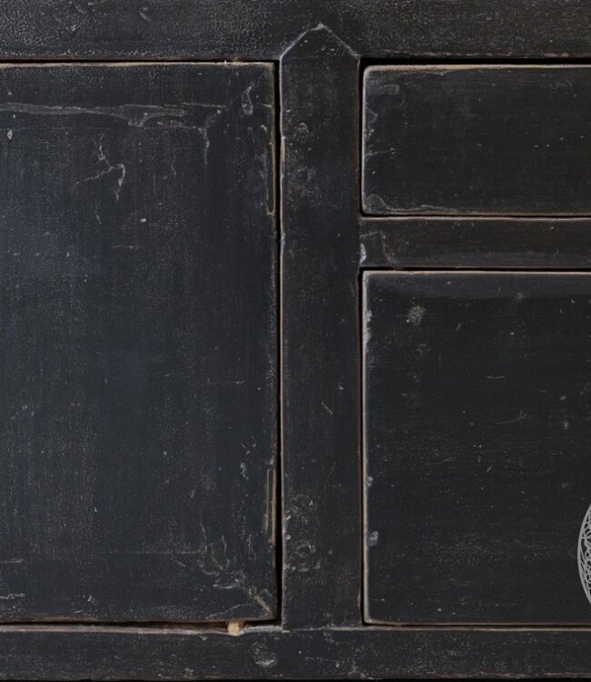 Be-Uniq Oud Tv Dressoir | China | H56 x B 172 x D45 cm