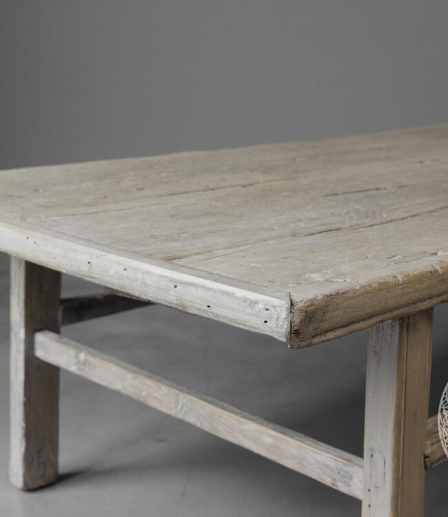 Be-Uniq Oude Salontafel | China | H44 x B163 x D67 cm