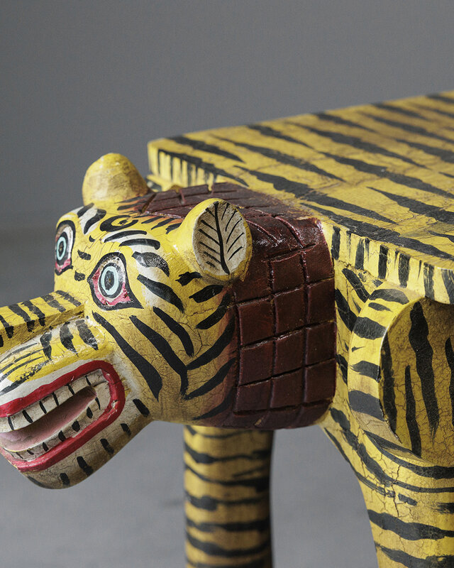 Be-Uniq Bankje Tijger | India | H38 x B125 x D30 cm