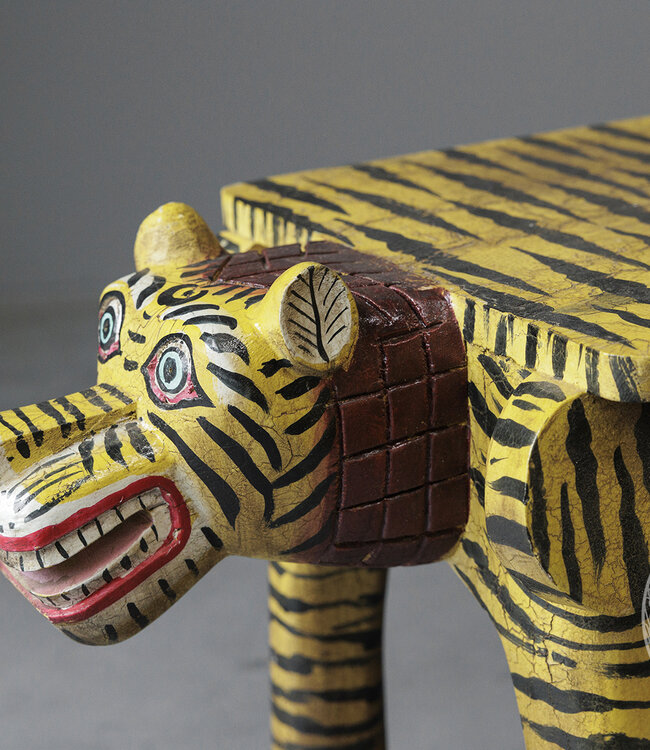 Be-Uniq Bankje Tijger | India | H38 x B125 x D30 cm